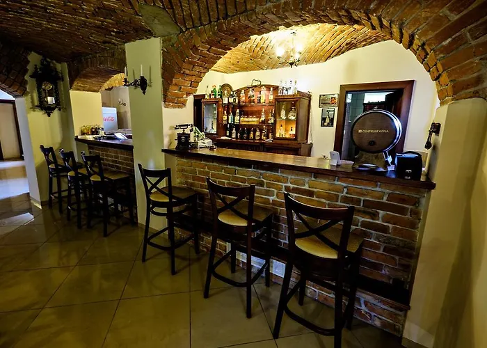 Dwor Stary Chotow Hotel Kaliszki