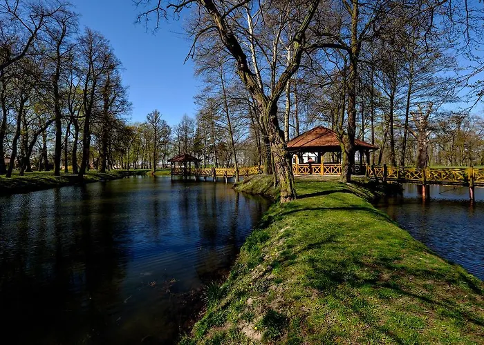 מלון Dwor Stary Chotow